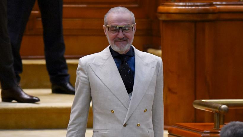 Becali l-a sunat pe Grindeanu după întâlnirea cu Nicușor Dan să vorbească despre noul premier: „Nazare și Tomac sunt pe listă”