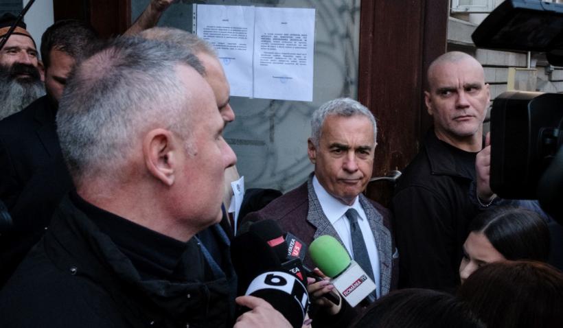 „Minunea” lui Călin Georgescu. Fără venituri, fostul candidat și-a plătit amenda de 200.000 de lei