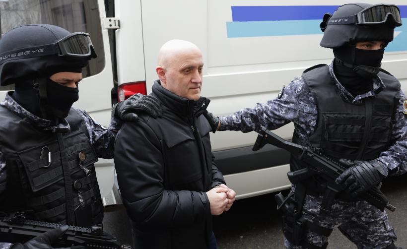 Fiul și nepotul lui Horațiu Potra scapă de controlul judiciar. Mercenarul e singurul care se mai află după gratii