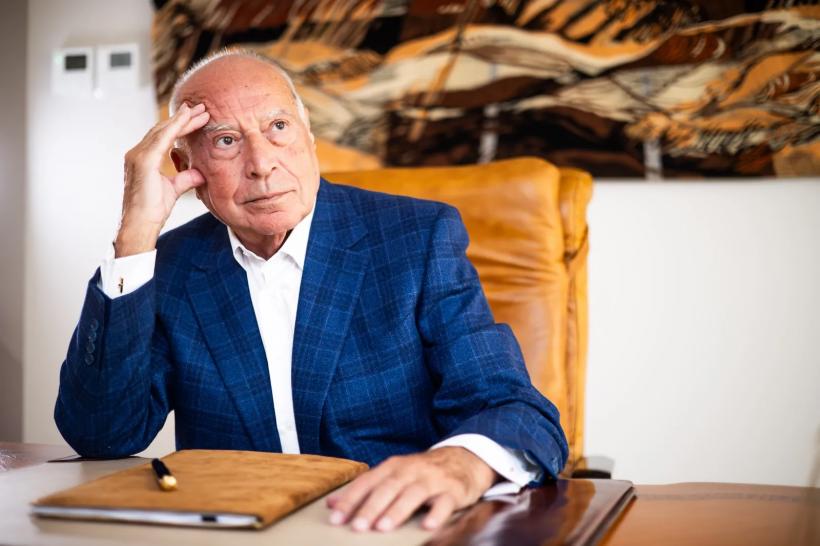 Profesorul Dan Voiculescu avertizează: „România riscă un dezastru social și demografic ireversibil”. 1,4 milioane de copii, în pericol