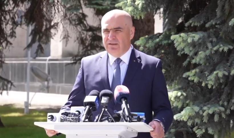 Ilie Bolojan se întoarce în țară. A plecat de la Chișinău cu avionul Spartan