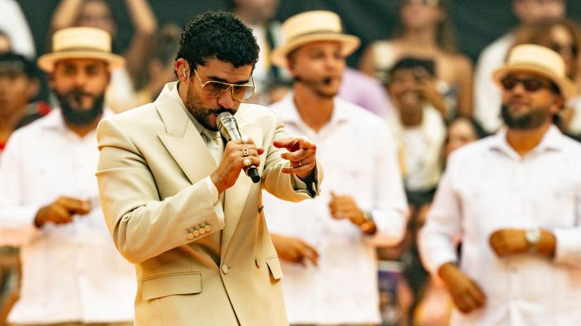 Bad Bunny a fost dat în judecată pentru „La Casita”, pe care o instalează pe scenă pentru ca alte vedete să-i urmărească concertele