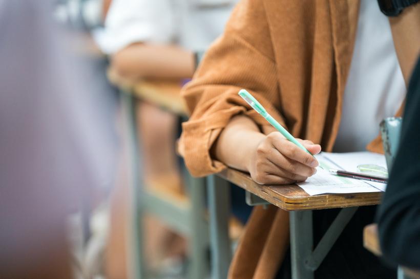 Câți ani sunt valabile notele de la bac. De câte ori poți da examenul la o singură materie