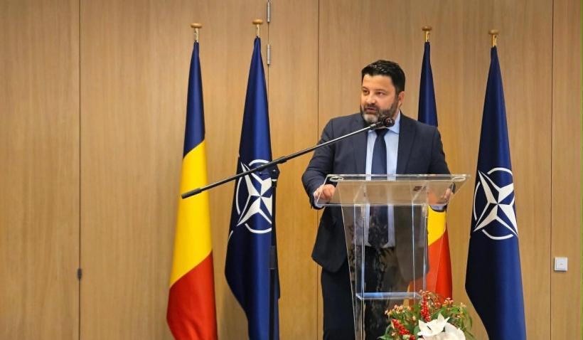 Surse: Dan Neculăescu, ambasadorul României la NATO, e dorit de Nicușor Dan la Ministerul Apărării