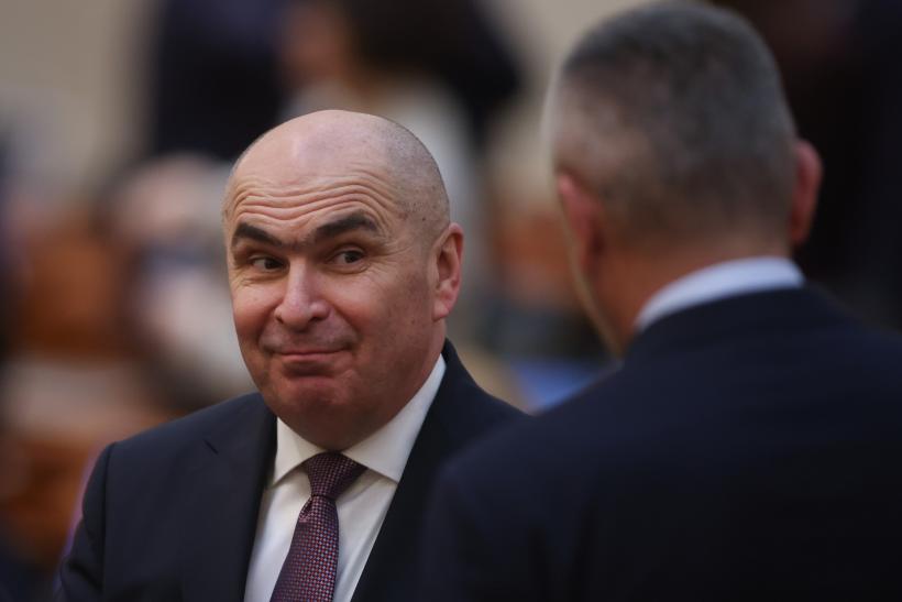 „Rămâne cum am stabilit”. PSD îl atacă pe Bolojan și cere ca PNL să treacă în opoziție, alături de AUR