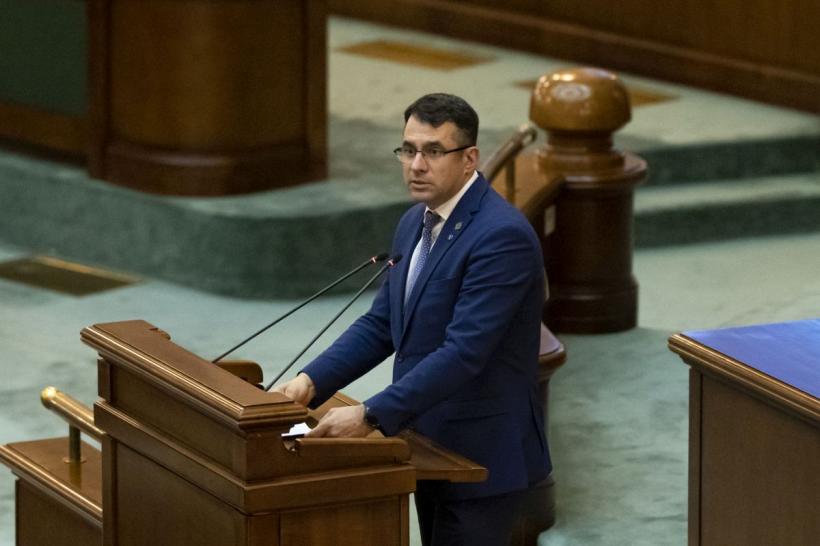 Senator USR: "Desemnarea lui Adrian Veștea schimbă total lucrurile. Dă o notă de neseriozitate demersurilor de până acum"
