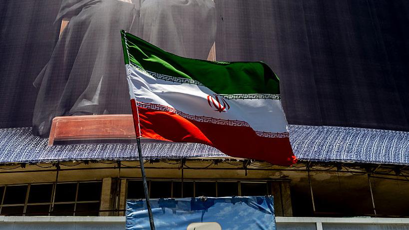 Reuters: Acordul de pace SUA-Iran include un fond de 300 de miliarde de dolari pentru investiții. Jumătate din suma a fost deja alocată
