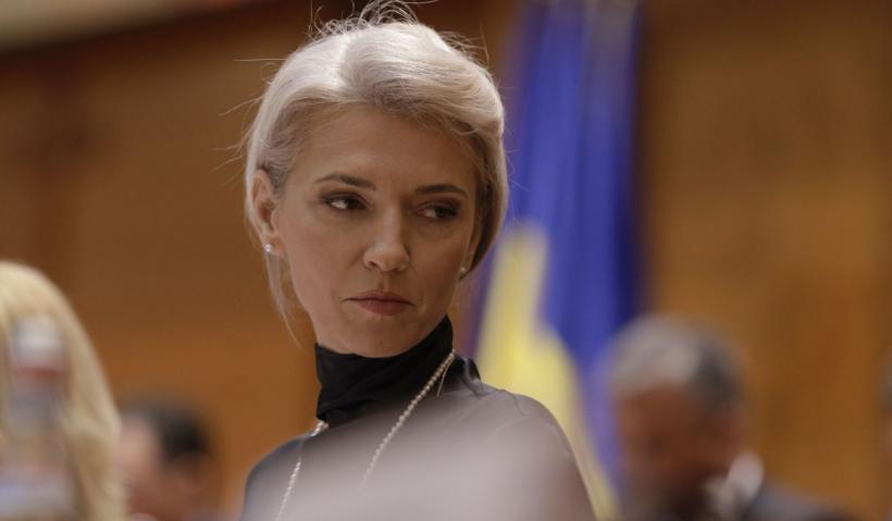 Alina Gorghiu îl atacă pe Bolojan. „Îi este frică de faptul că un premier liberal va fi învestit în Parlamentul României”