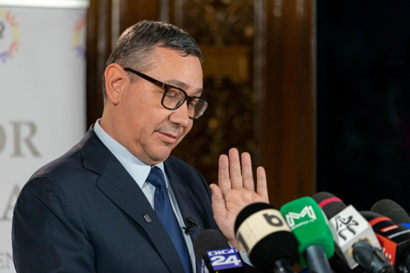 După ce l-a mințit pe Veștea că îl votează, Victor Ponta vrea să fie premier și îi cere lui Nicușor Dan să decidă