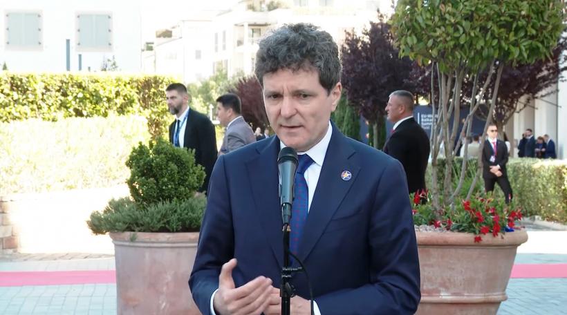 Nicușor Dan, întrebat dacă AUR este partid pro-occidental: "În opinia mea, nu". Adrian Veștea nu l-a informat că merge la Simion