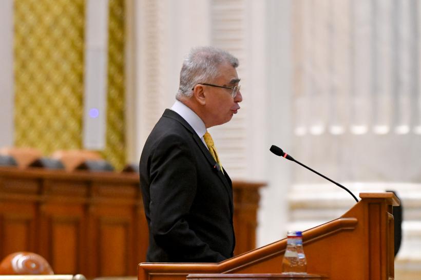 Petrișor Peiu admite că AUR nu are toate semnăturile pentru suspendarea președintelui: „E o invitație pentru partide”