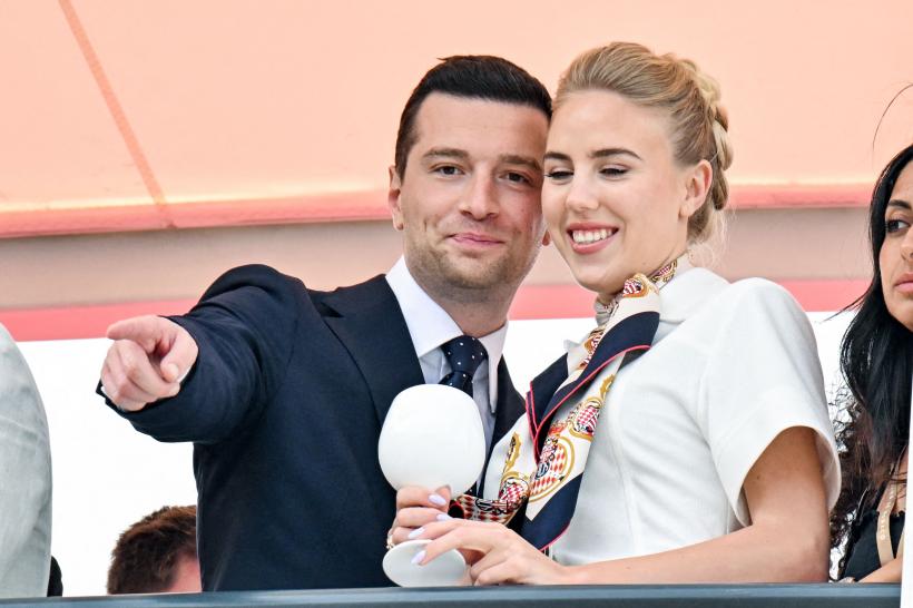 Prințesa italiană care ar putea să fie viitoarea primă doamnă a Franței. Cine este Maria Carolina de Bourbon des Deux-Siciles