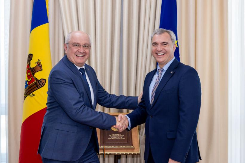 Eugen Osmochescu a fost numit premier interimar al Republicii Moldova după demisia lui Alexandru Munteanu