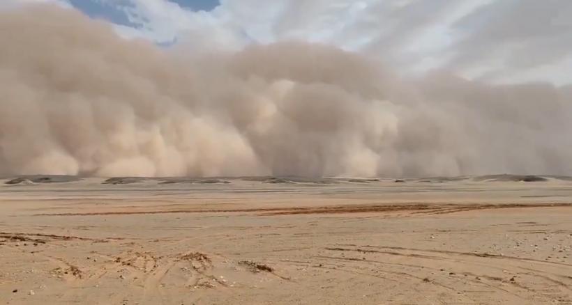 Furtunile de nisip au atins "niveluri record". Două miliarde de tone de praf ajung, anual, în atmosferă