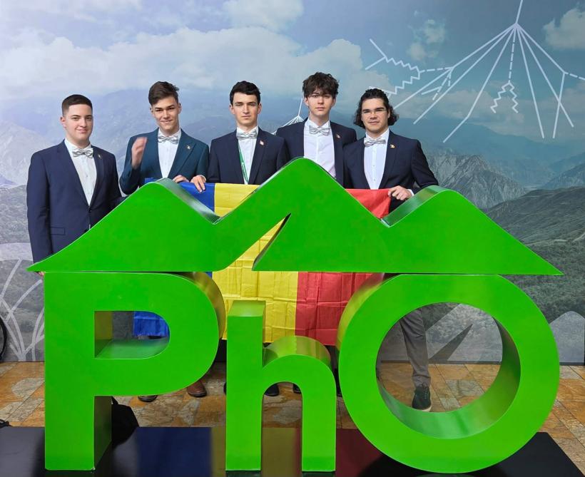 Elevii români au obținut două medalii de aur şi trei de argint la Olimpiada Internaţională de Fizică 2026