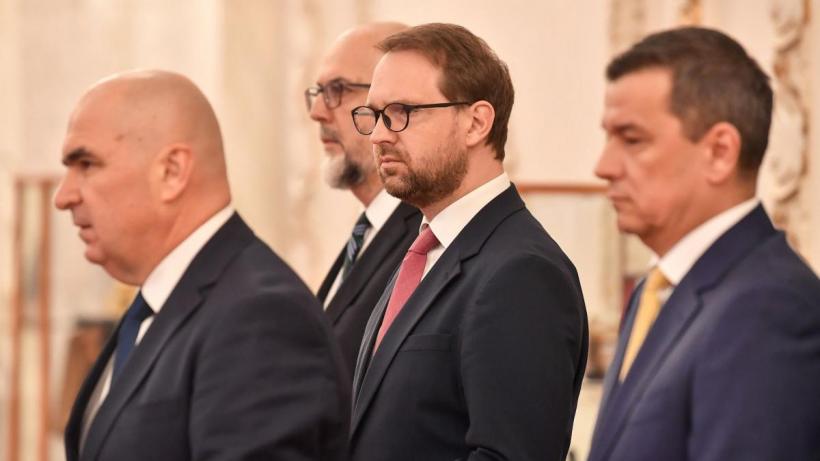 Surse: Nicușor Dan îi cheamă iar la Cotroceni pe liderii fostei Coaliții. PSD și UDMR susțin "cele 4 guverne", Bolojan vrea anticipate