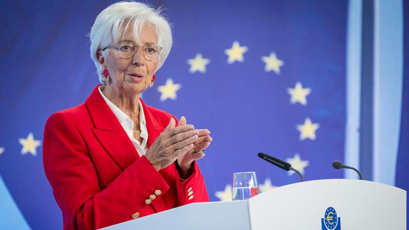 Christine Lagarde, șefa BCE, anunță că rămâne în funcție. Apăruseră zvonuri că vrea să candideze la președinția Franței în 2027