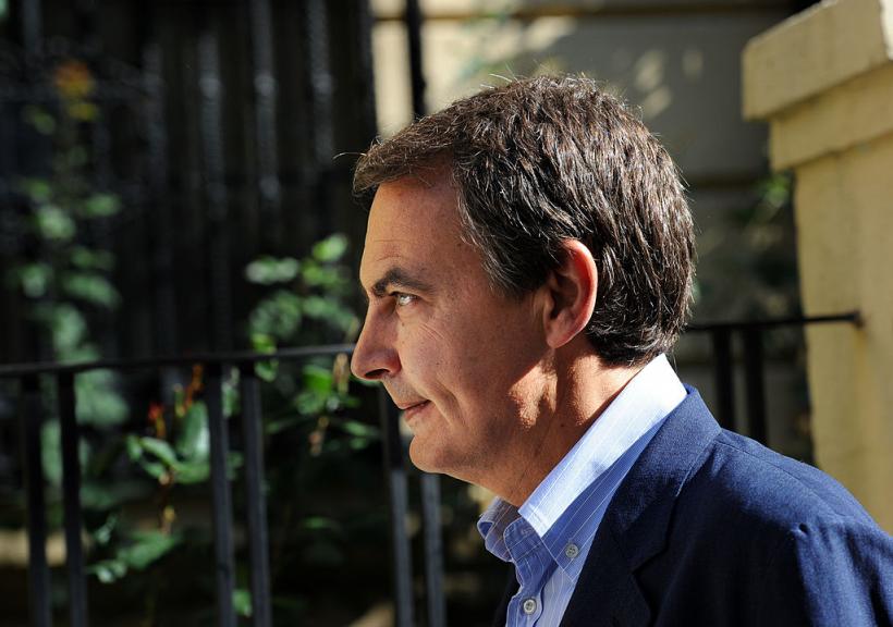 Fostul premier spaniol, Zapatero, spune că bijuteriile de 1,5 milioane de dolari, confiscate, erau un „cadou din curtoazie”