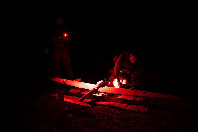 Drone, sateliţi şi reţelele care le alimentează. Cum lovește Uniunea Europeană în maşinăria de război a Rusiei