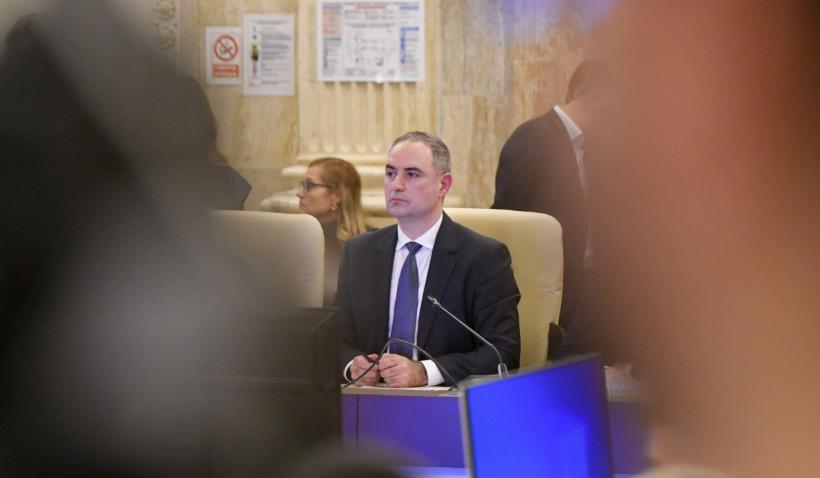 Avertismentul ministrului Nazare, înaintea deciziei agențiilor de rating: „Nu ne putem permite cheltuieli fără acoperire”