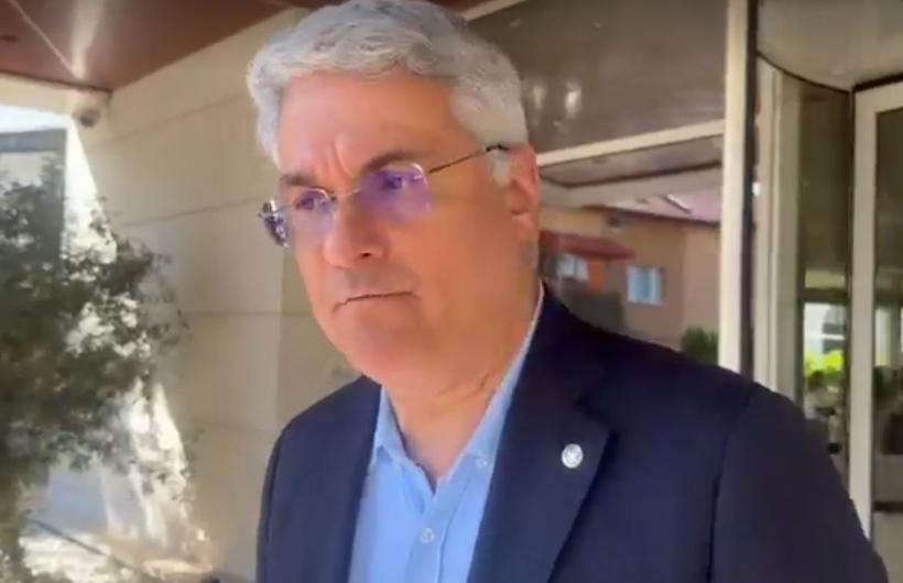 Dragoș Pîslaru, acuzat că a mers la team-building la Târgoviște în plin scandal. "Evenimentul e plătit de Comisia Europeană"