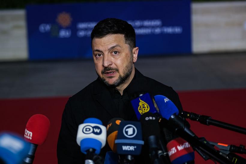 Zelenski a declarat, de la Washington, că Putin a pierdut inițiativa în războiul din Ucraina și pierde 30.000 de soldați pe lună