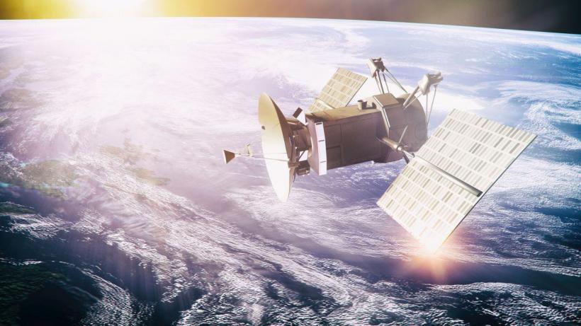 Misiunea NASA de salvare a telescopului Swift e în pericol. Nava trimisă să îi ridice orbita a început să se rotească necontrolat