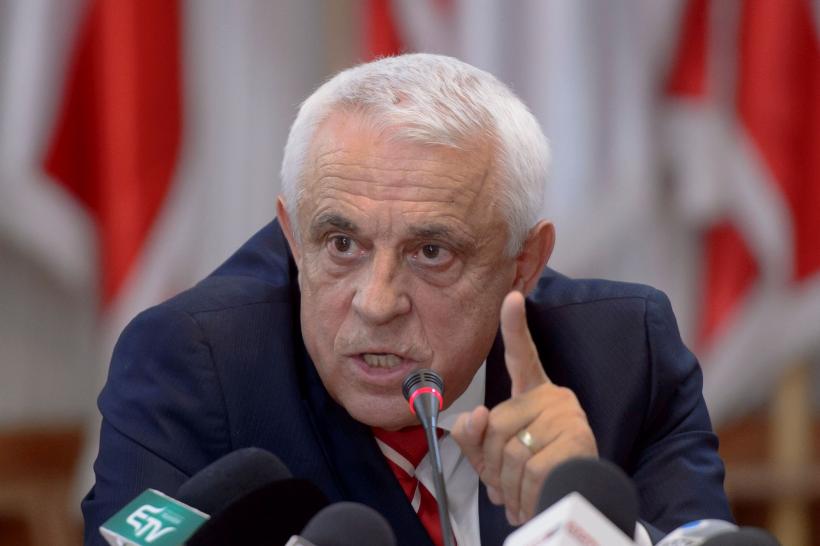 Petre Daea intervine în protestul oierilor: „Eu nu critic oaia seara și dimineața îi mănânc brânza”