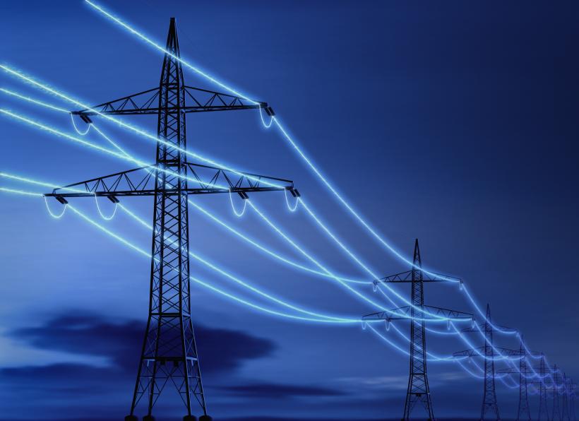 Firma austriacă Kronospan, unul dintre cei mai mari consumatori de energie electrică din România, își reduce cu 50% consumul
