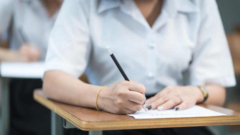 Bac 2026, sesiunea de toamnă. Candidaţii susţin miercuri proba orală la Limba străină. Ce presupun cele 3 etape ale evaluării