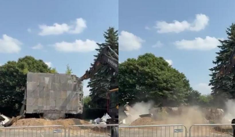 Rusia fierbe după ce Polonia a demolat un monument din vremea URSS: „Sacrilegiu”. Institutul președintelui Nawrocki a ordonat acțiunea