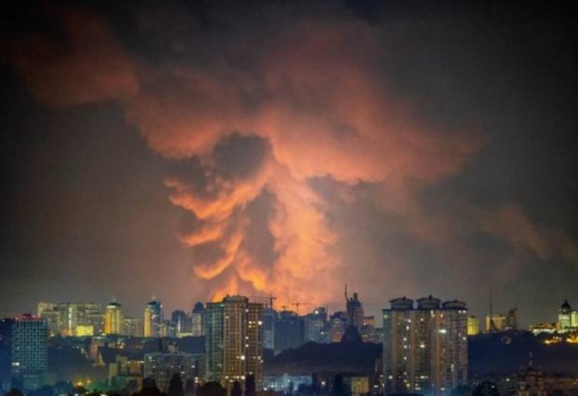 Ucraina nu a reușit să doboare nicio rachetă rusească în timpul bombardamentului asupra Kievului. Zelenski face apel către aliați