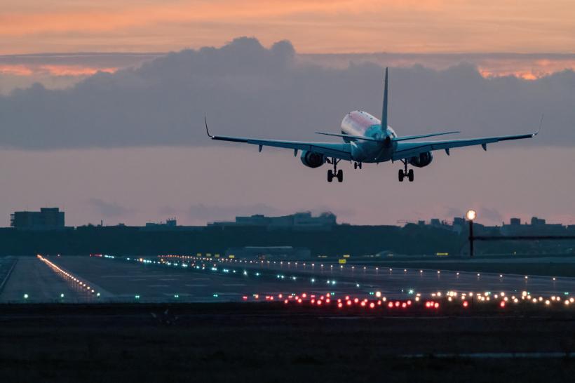 Avioanele pe baterii sunt tot mai aproape de realitate: primele curse europene, la începutul anilor 2030
