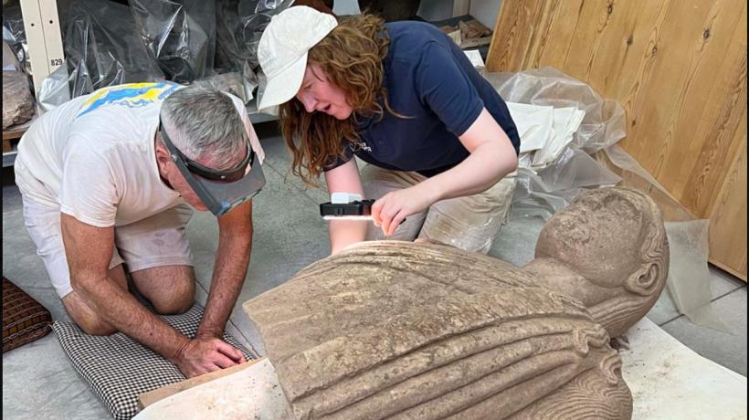 Descoperire arheologică senzațională în Turcia: o statuie veche de 2.000 de ani a fost folosită pentru repararea unui drum roman