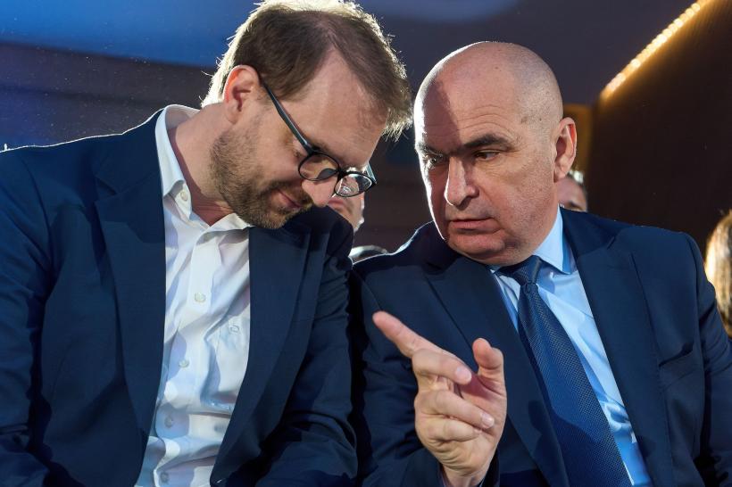 Culise: Cum şi-a pus Bolojan USR în cap, după ce a încercat să-l salveze pe Fritz cu un troc pe mandatele aleşilor locali