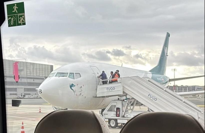 Un avion cu pasageri la bord a fost confiscat de pe pistă, chiar înainte de decolare, din cauza unei datorii de 3 milioane de euro