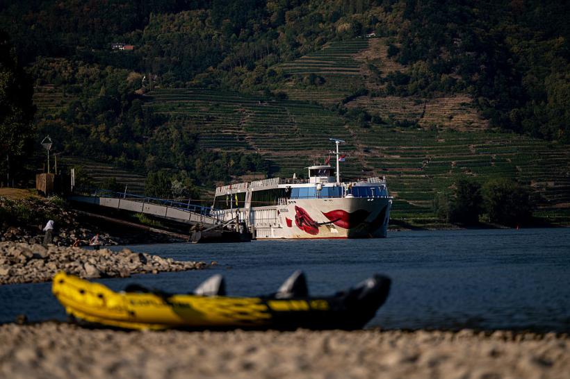 Au plătit aproape 4.000 de euro pentru o croazieră pe Dunăre și au ajuns să facă excursii cu autocarul: "Simțim că am fost păcăliți"