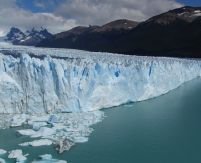 Topirea calotelor glaciare este inevitabilă

