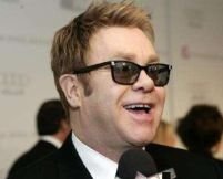 iTunes oferă toată muzica lui Elton John