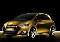 Toyota a lansat în România noul model Auris
