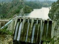 Dosarul Hidroelectrica suspendat de instanţă
