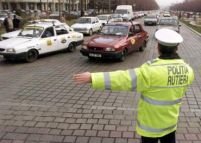 Un poliţist concediat a taxat ilegal şoferii 2 ani