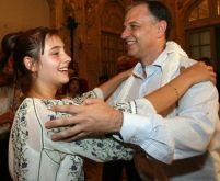 Geoană a dansat periniţa în sediul PSD fără Rus şi Năstase