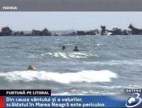 Scăldatul interzis pe litoral. Un turist s-a înecat la Costineşti