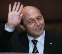 Continuă picajul lui Băsescu în sondaje 