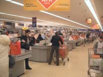 Supermarketurile au vândut de 4 miliarde de euro în 2007 