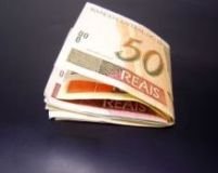 Românii datorează băncilor peste 36 miliarde de euro 