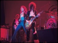 Trupa Led Zeppelin revine pe scenă