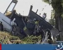 Patru români au murit într-un accident în Spania