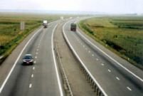 Traficul pe autostrada A1 se desfăşoară cu dificultate 
